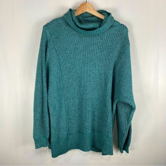 American Eagle Knit Turtleneck Pullover Sweater Slouchy Teal Green Size Medium - Picture 1 of 5